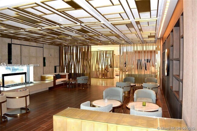 Building Photo - 6899 Collins Ave