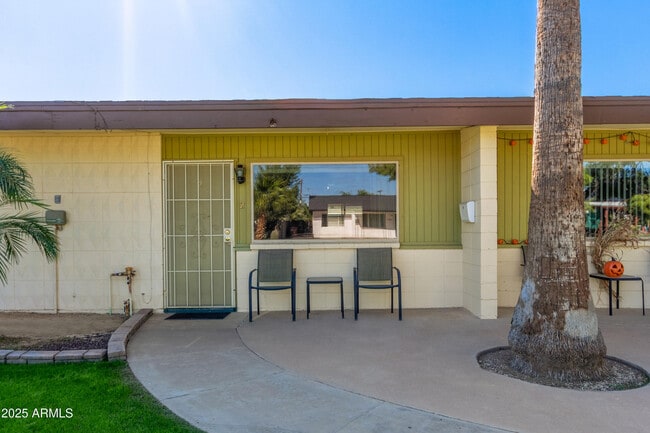 Primary Photo - 7045 E Wilshire Dr