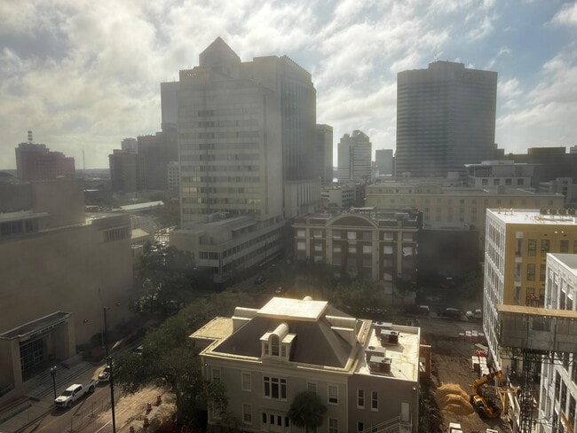 Building Photo - 311 W Ashley St