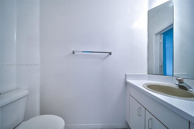 Building Photo - 12180 SW 5th Ct