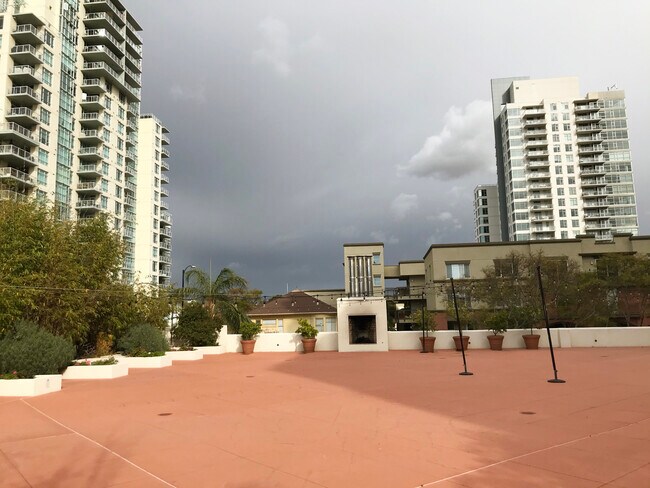 Back Patio 2 - 702 Ash St