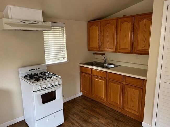 Building Photo - 7126 Del Norte Dr
