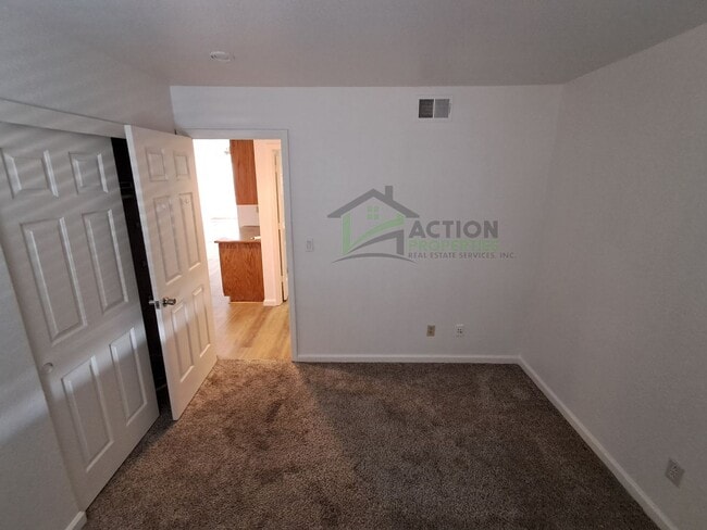 Building Photo - 3835 Hunters Glen Pl