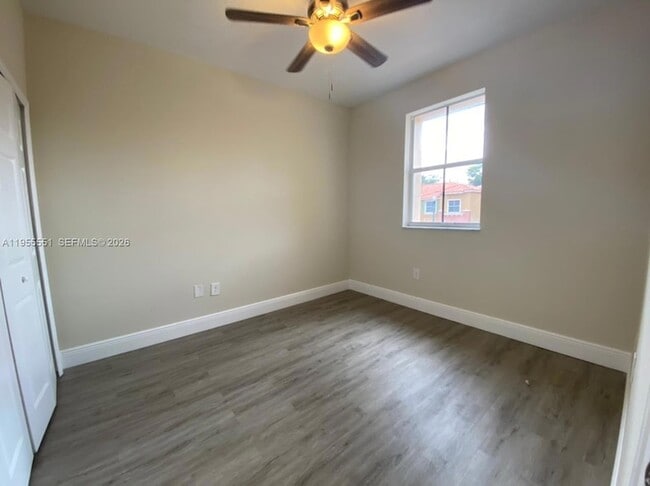 Building Photo - 611 SW 107th Ave