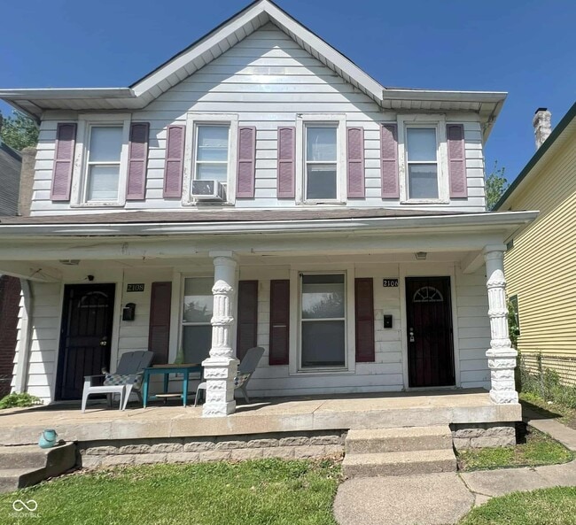 Primary Photo - 2106 Singleton St