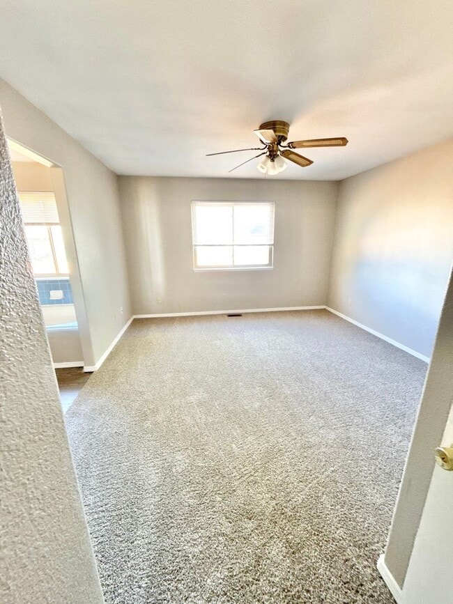 Building Photo - Moved in ready home on Turkey Tracks
