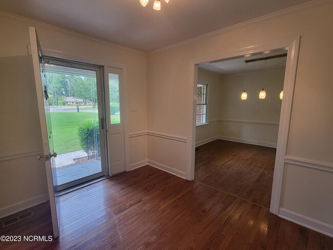 Building Photo - 4505 Wentworth Ct