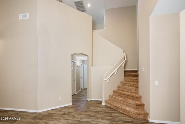 Building Photo - 43395 W Wild Horse Trail