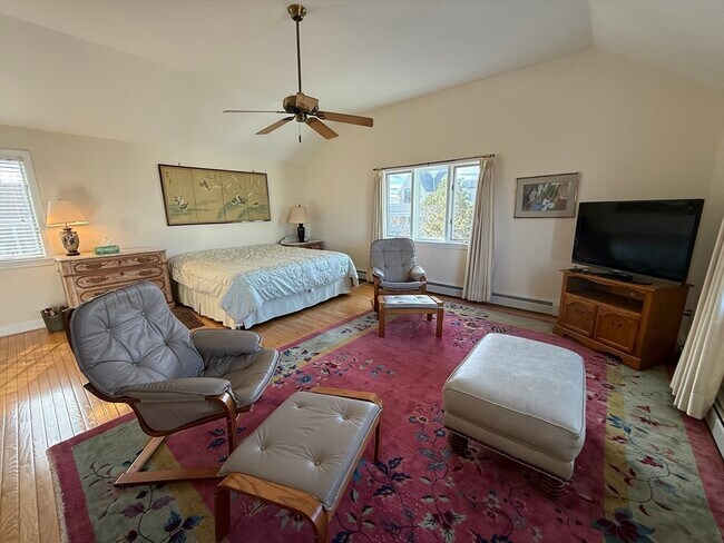 Building Photo - 7 Nancy St