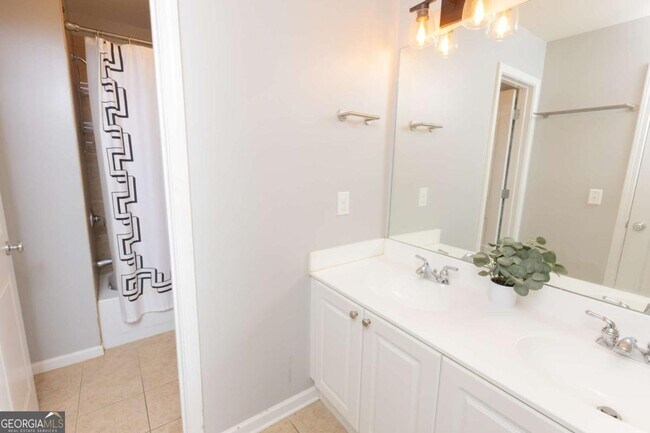 Building Photo - 1705 Barfield Run NW