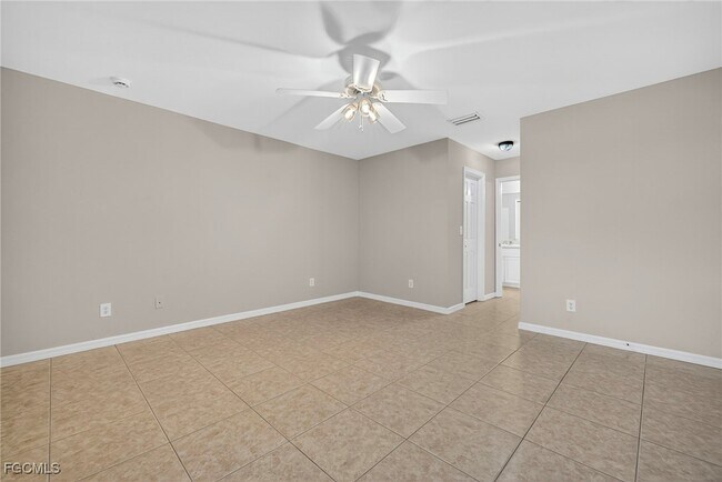 Building Photo - 408 NW 17th Ave