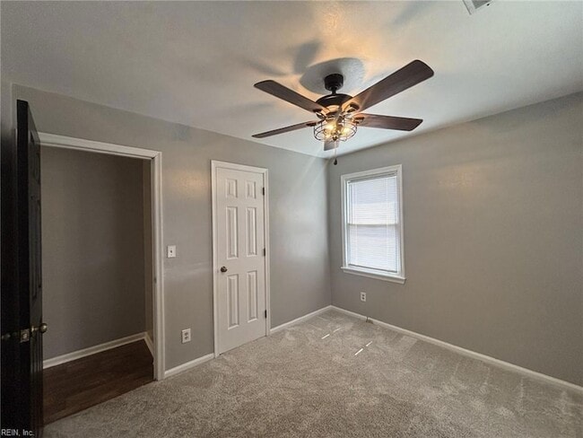 Building Photo - 605 Treemont Ct