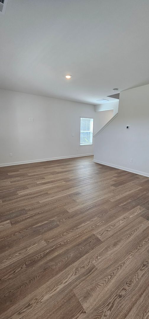 Building Photo - 3 Bed | 2.5 Bath | 2-Car Garage | Brand-New Waterside Home