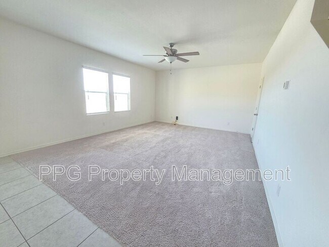 Building Photo - 20124 W Palo Verde Dr