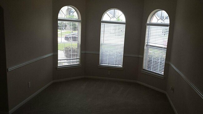Building Photo - 4602 Countrymeadows Dr