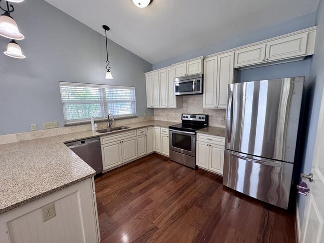 Building Photo - 130 Gulf Terrace Ln