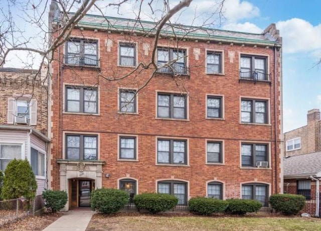 Primary Photo - 6853 S Ridgeland Ave