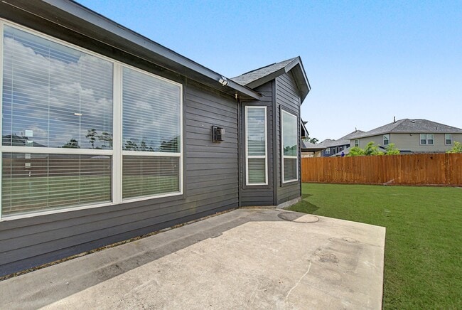 Building Photo - 15404 Bicknells Thrush Ct
