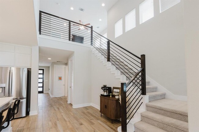 Building Photo - 1104 Lickety Ln