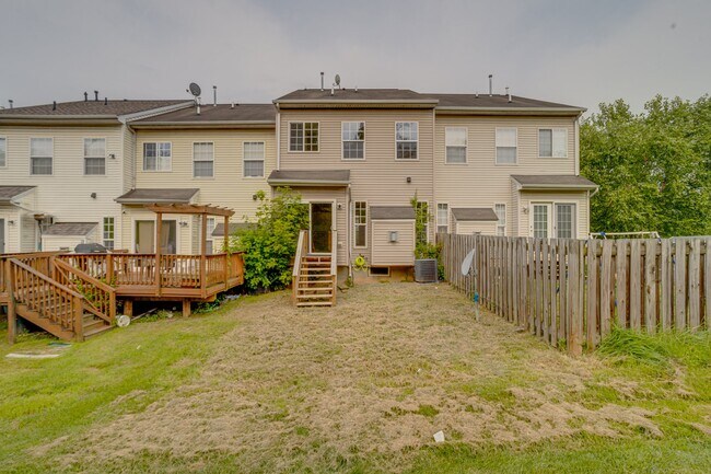 Building Photo - 103 Buttonwood Ct