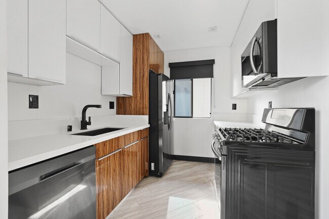 Primary Photo - 5667 La Mirada Ave.