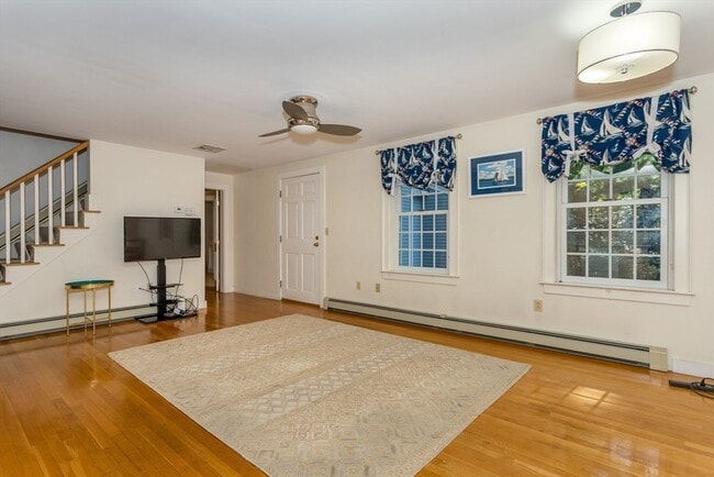 Building Photo - 34 Brush Hill Ln