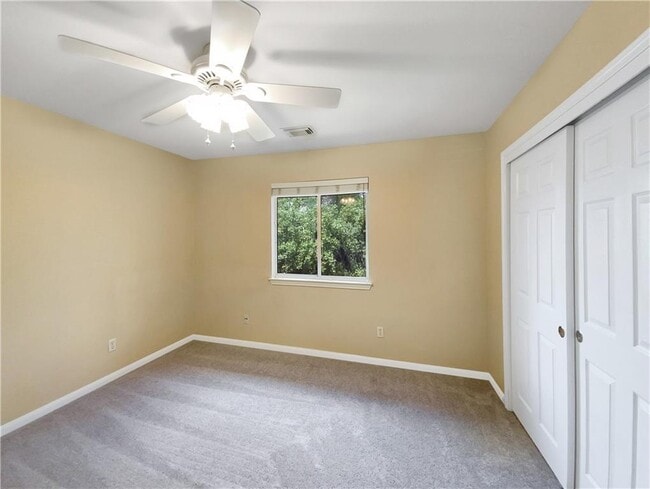 Building Photo - 5916 Lomita Verde Cir