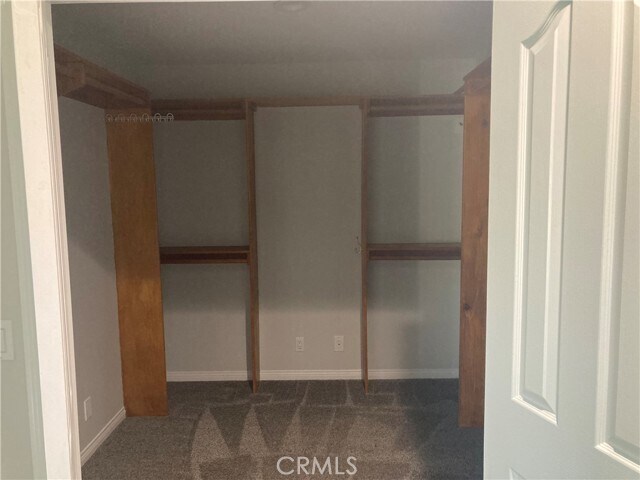 Building Photo - 28617 Stokowski Dr