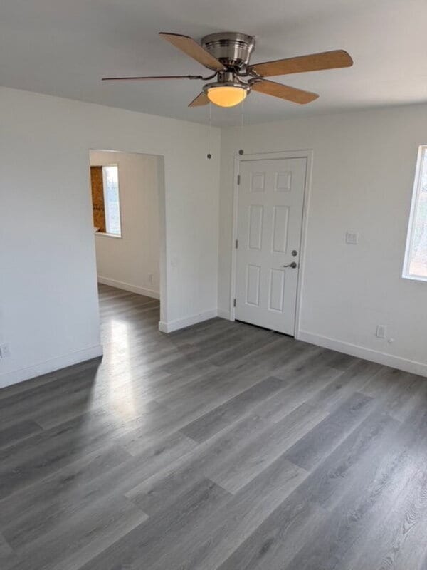 Building Photo - 4577 N Palo Verde Ln