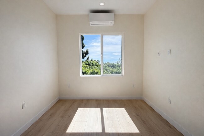 Building Photo - 1819 Westinghouse St