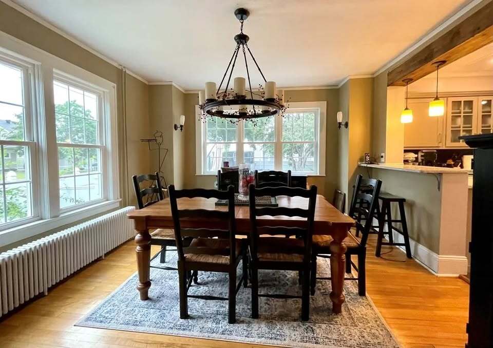 Building Photo - 26 3rd St