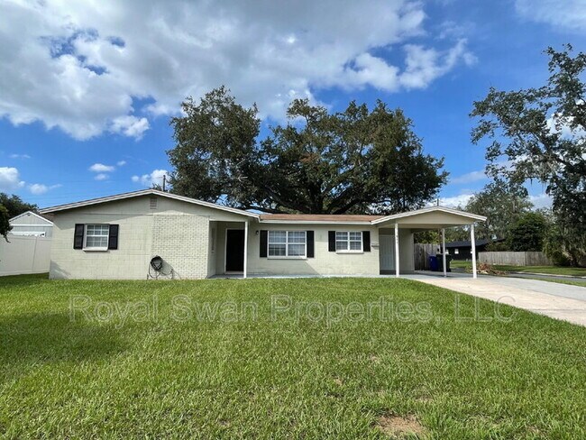 Building Photo - 1644 Tangerine St