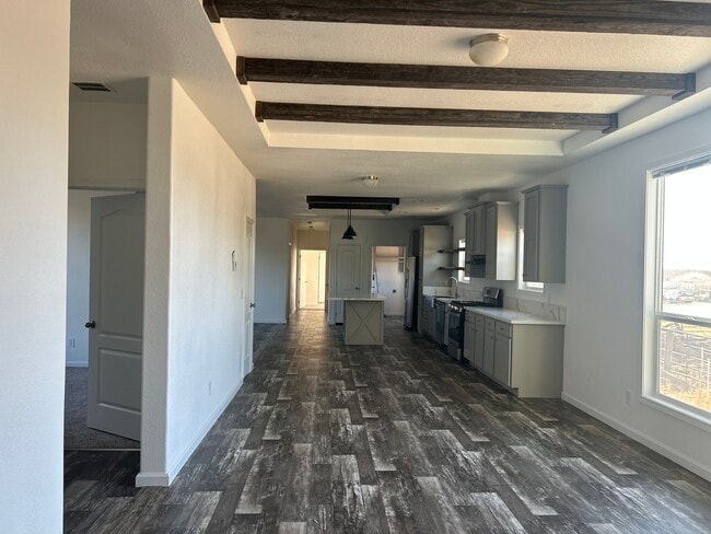 Building Photo - 3953 Stoneridge Dr