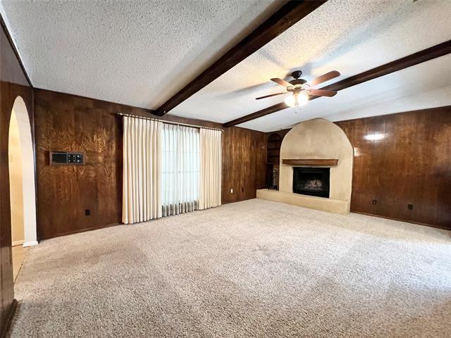 Building Photo - 2804 Canyon Dr