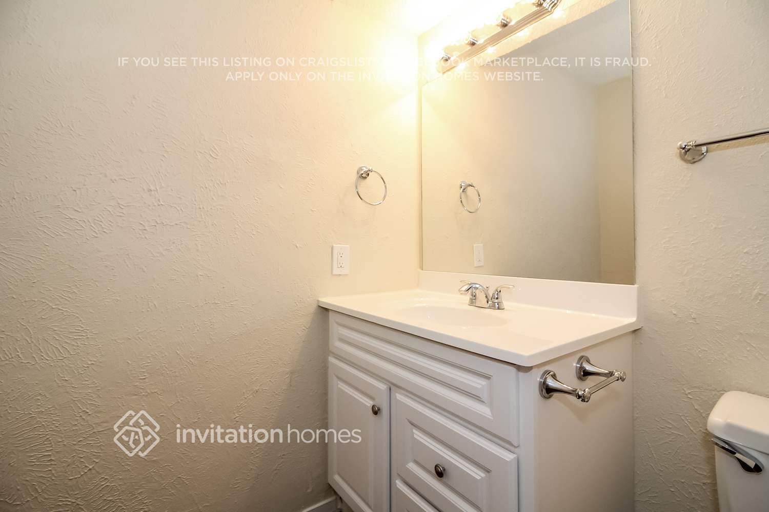 Building Photo - 2609 Renwick Dr