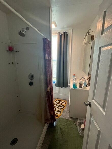 Building Photo - 53 Allston St