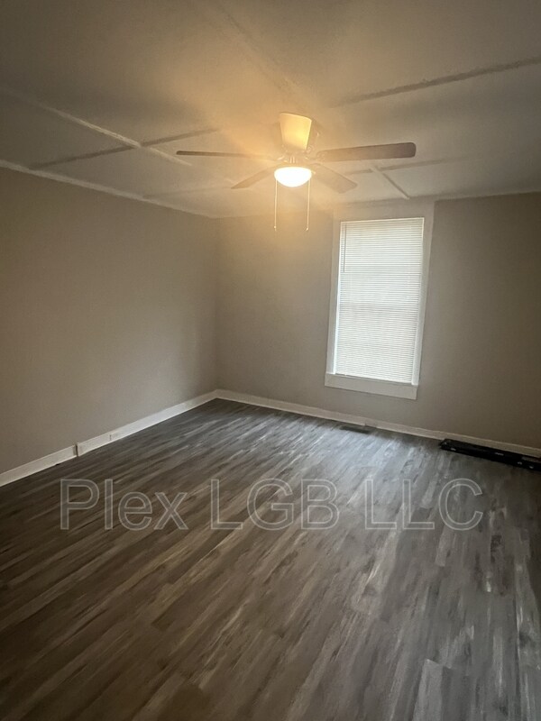 Building Photo - 1222 Troup St