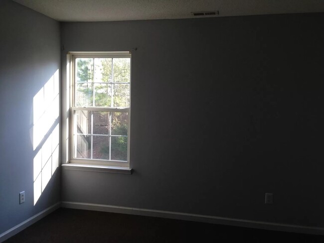 Building Photo - 9124 Shallcross Way
