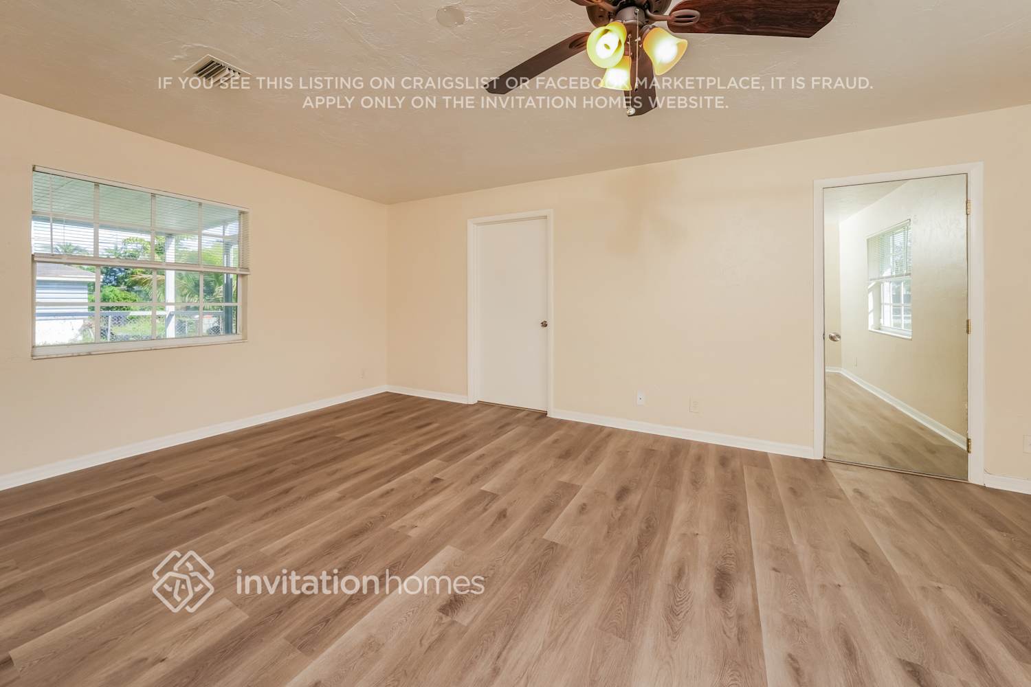 Building Photo - 5674 Parke Ave