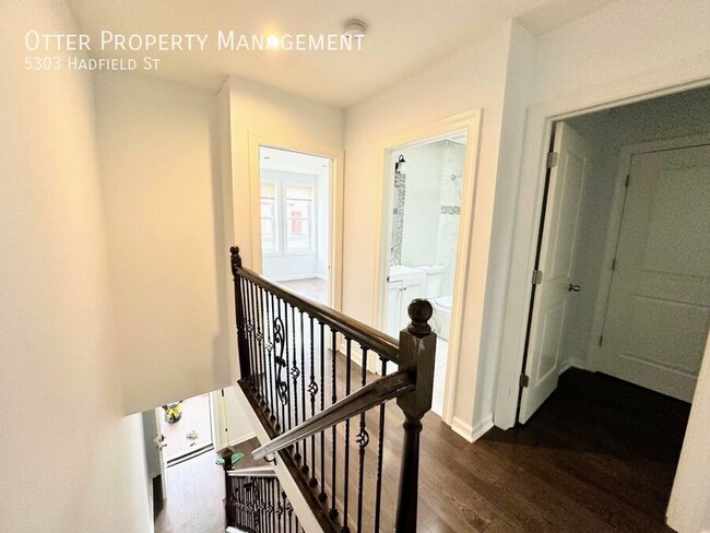 Building Photo - Lovely 3BR/1.5BA West Philly Home Washer/D...