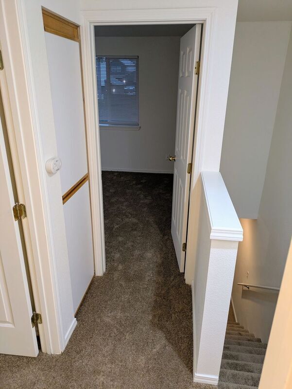 Building Photo - 17979 SW 115th Ave