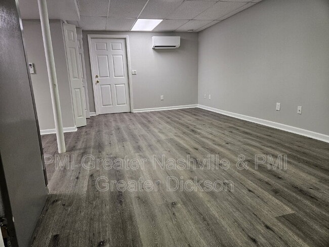 Building Photo - 2619 Carter Ave