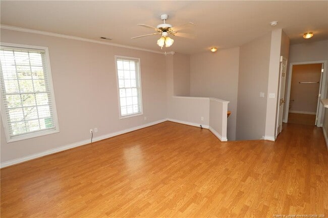 Building Photo - 2121 Kudrow Ln