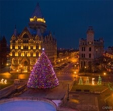 Building Photo - 208 W Water St