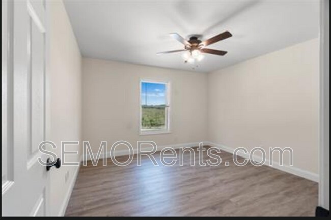 Building Photo - 199 Iylas Ln