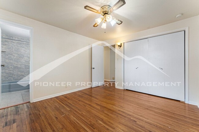 Building Photo - Spacious Home with Fenced Yard and Central AC