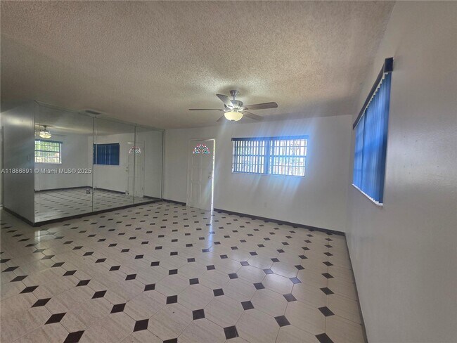 Building Photo - 11500 SW 181st Terrace