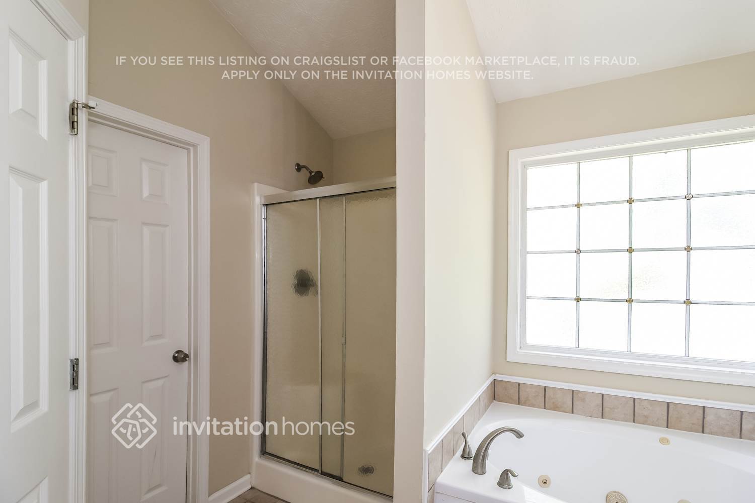 Building Photo - 160 Adams Lake Ct