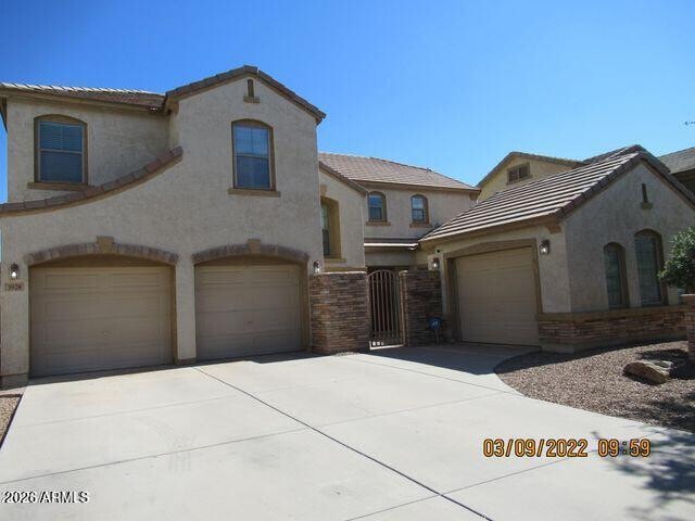 Building Photo - 3928 E Parkview Dr