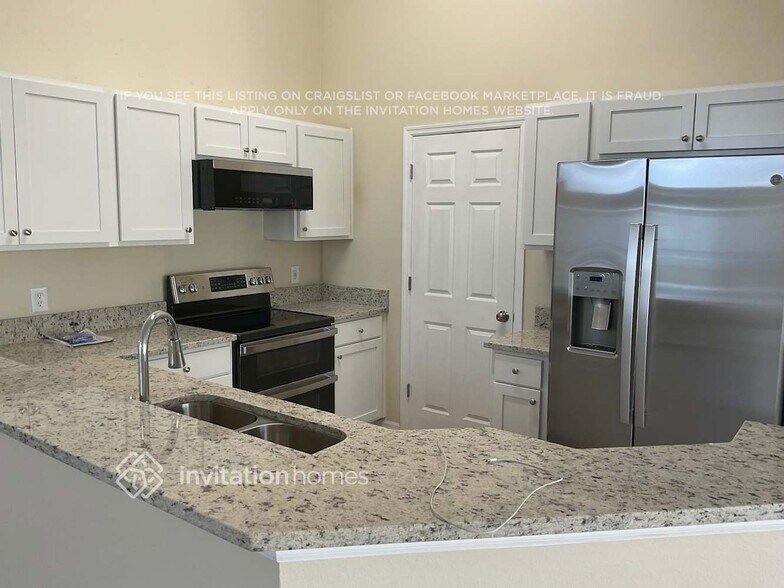 Building Photo - 409 Fox Loop